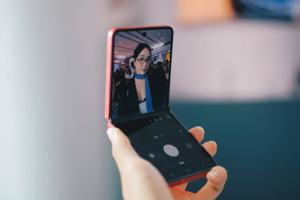 Galaxy Z Fold7 và Z Flip7 đắt, nhưng là “đắt xắt ra miếng”: Smartphone gập giờ đã hoàn thiện để đầu tư dài hạn